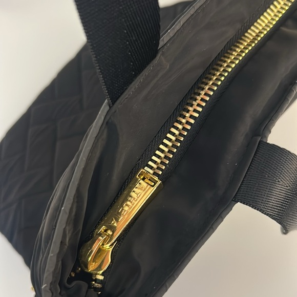 Athleta Black Mesh Quilted Casual Tote Bag - Picture 5 of 10